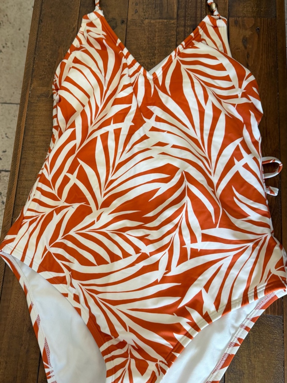 Women Orange & White Palm-Print One-Piece Swimsuit size medium